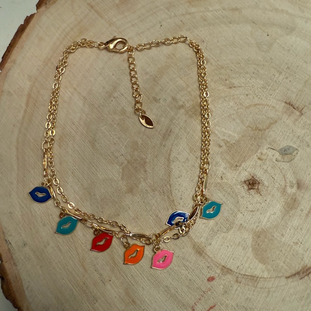 Gold plated Multicolor Lip Charm anklet 11”